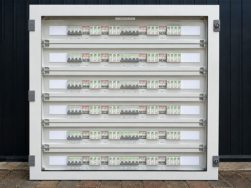 24-in 24-out DC PV Combiner Box 24-in 24-out DC PV Combiner Box